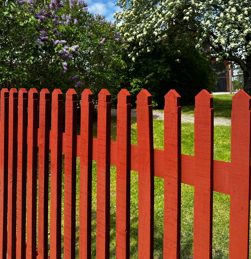 Falu Rödfärg Staket - modellen Signatur.